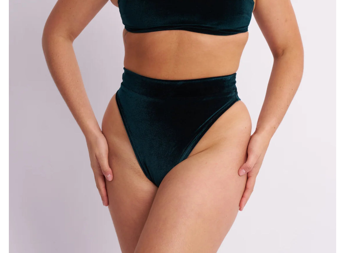 Lunalae High Cut Basic Shorts