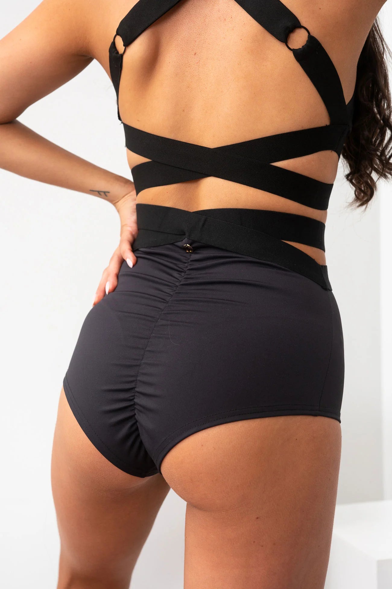 Lunalae Tara High Waist