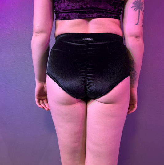 DressinUp Classic Velvet Shorts