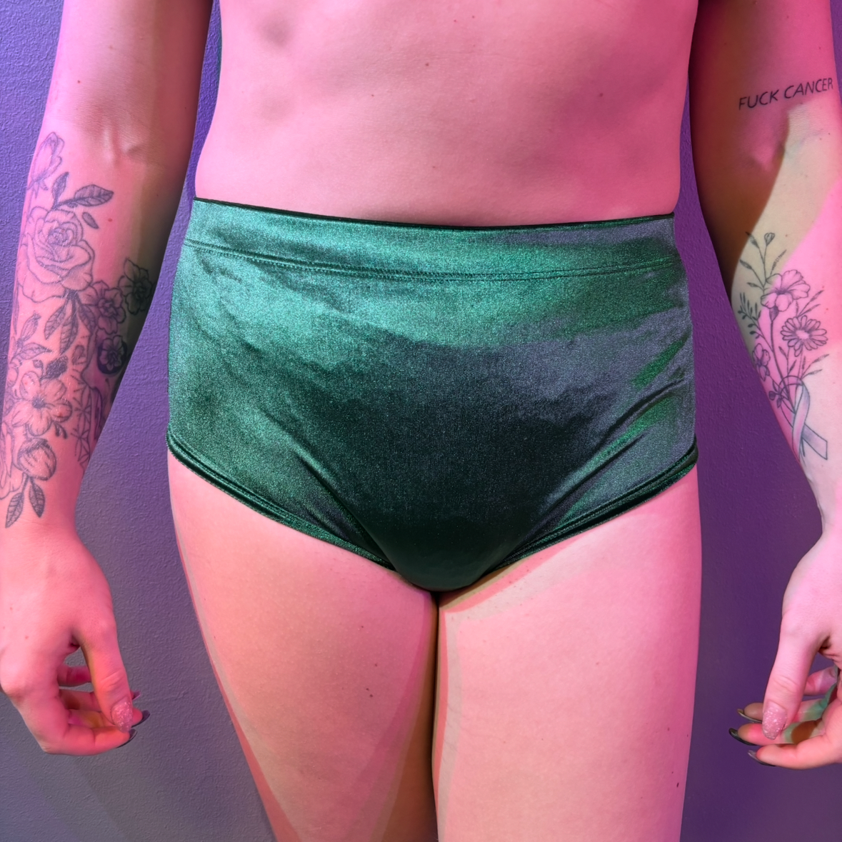 DressinUp Classic Velvet Shorts