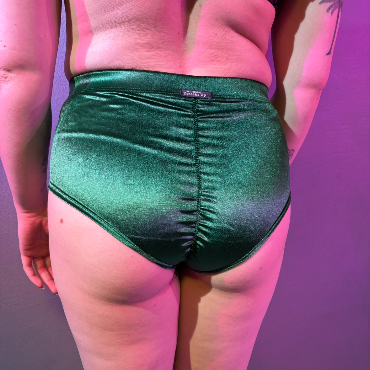 DressinUp Classic Velvet Shorts